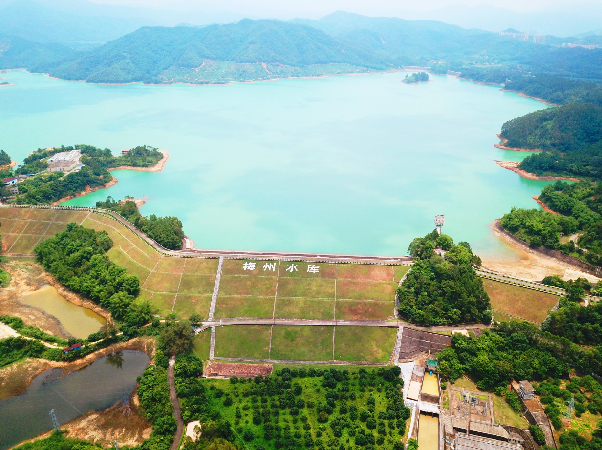 广州市梅州水库电站
