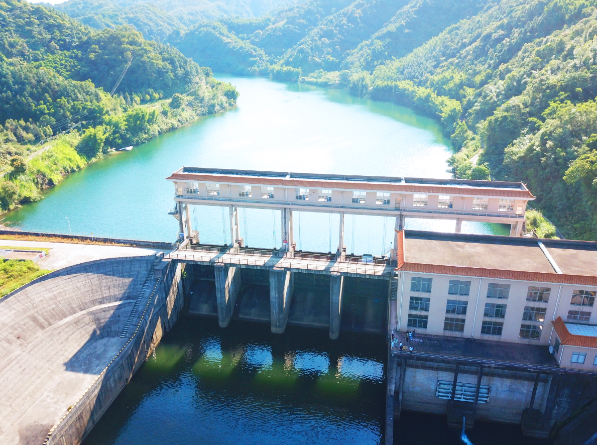 新朗水电站